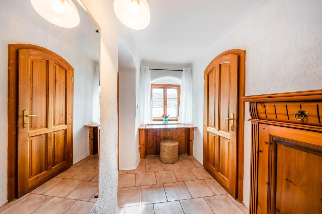 Smile Apartments Mit Donaublick Duernstein Exterior photo