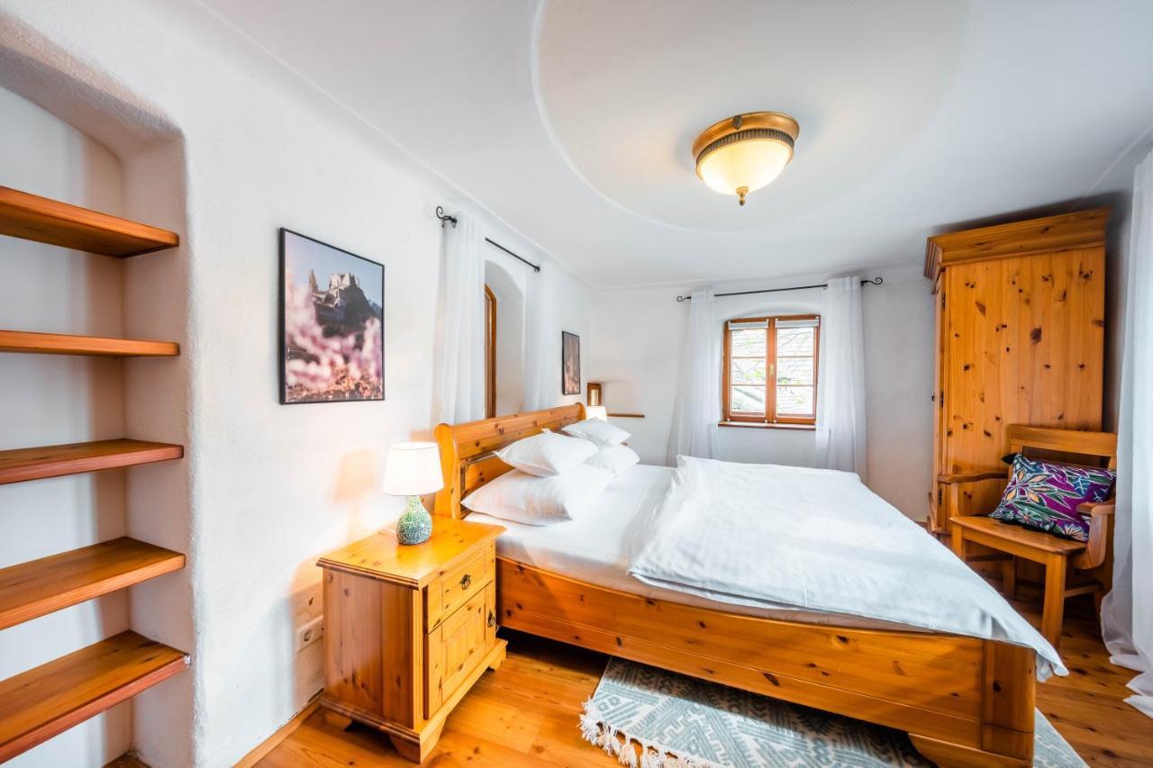 Smile Apartments Mit Donaublick Duernstein Exterior photo